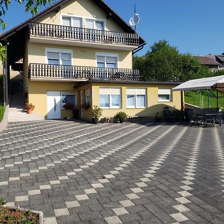 אוגולין Apartments Mise מראה חיצוני תמונה