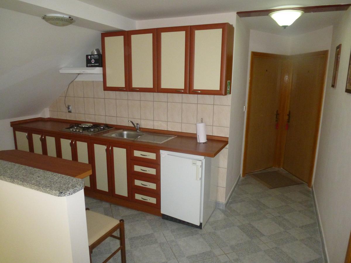 אוגולין Apartments Mise מראה חיצוני תמונה