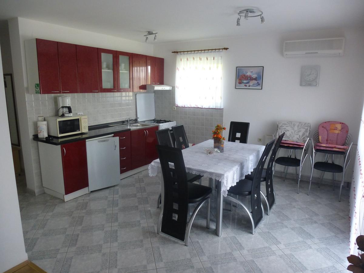 אוגולין Apartments Mise מראה חיצוני תמונה